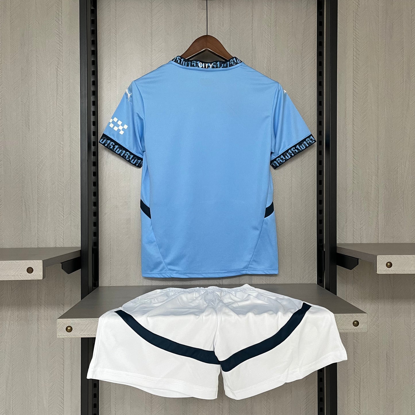 Kit Infantil Manchester City Home 24/25 . - Azul