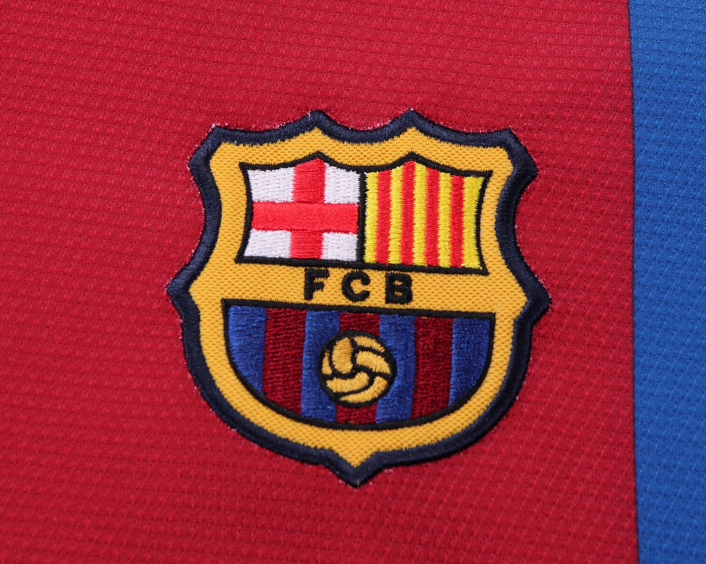 Kit Infantil Barcelona Home Retrô 06/07 - Grená
