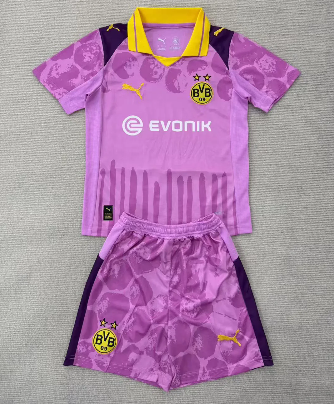 Kit Infantil Borussia Dortmund Goleiro 25/26 - Rosa