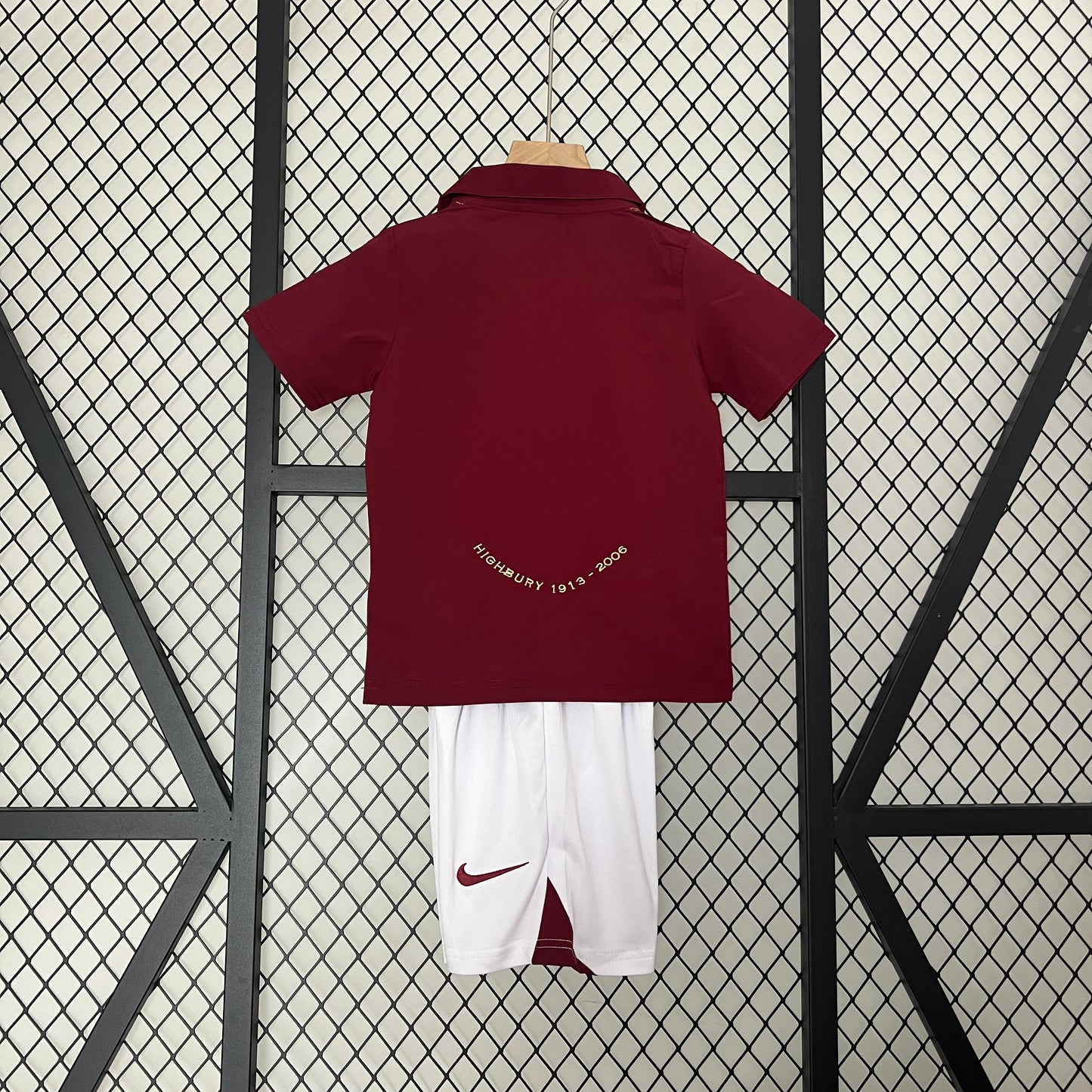 Kit Infantil Arsenal Away Retrô 02/03 - Vermelho Vinho