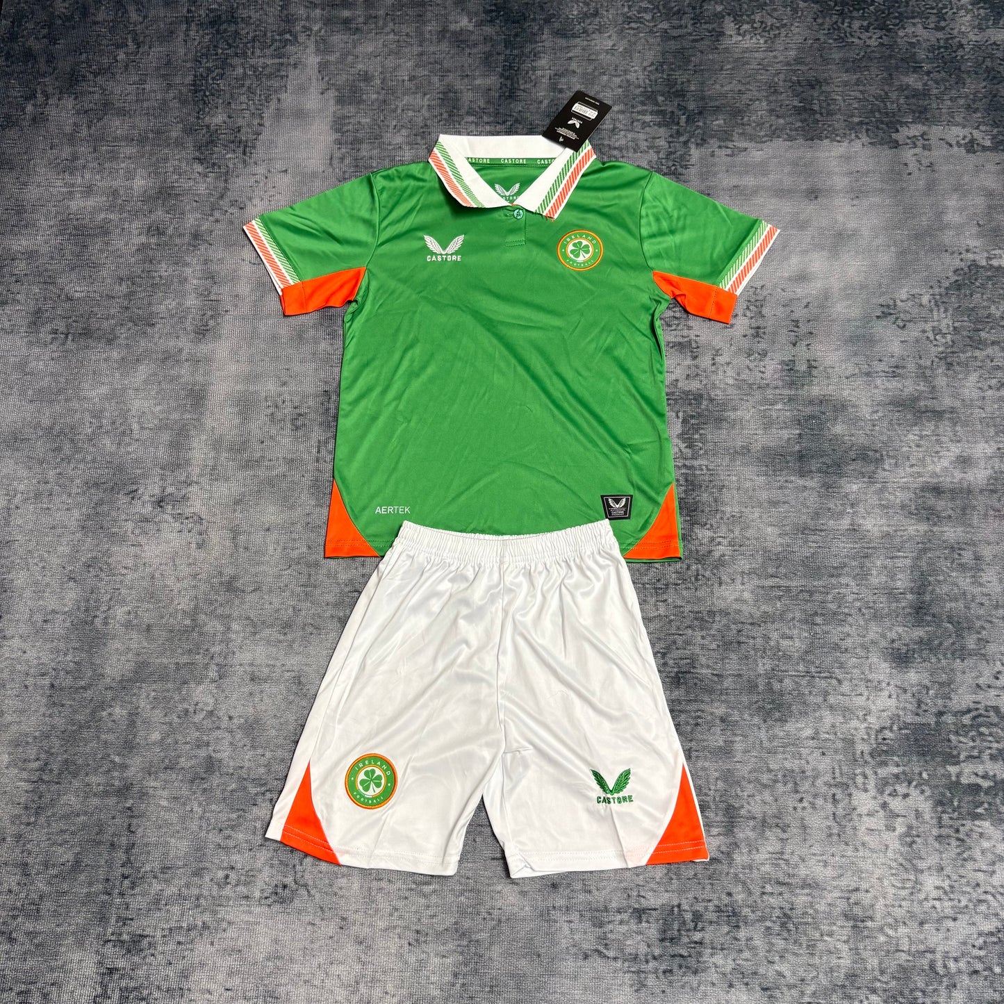 Kit Infantil  Irlanda Home 25/26 Castore  - Verde