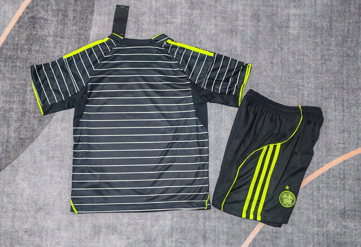 Kit Infantil Celtic Treino 25/26 -Preto