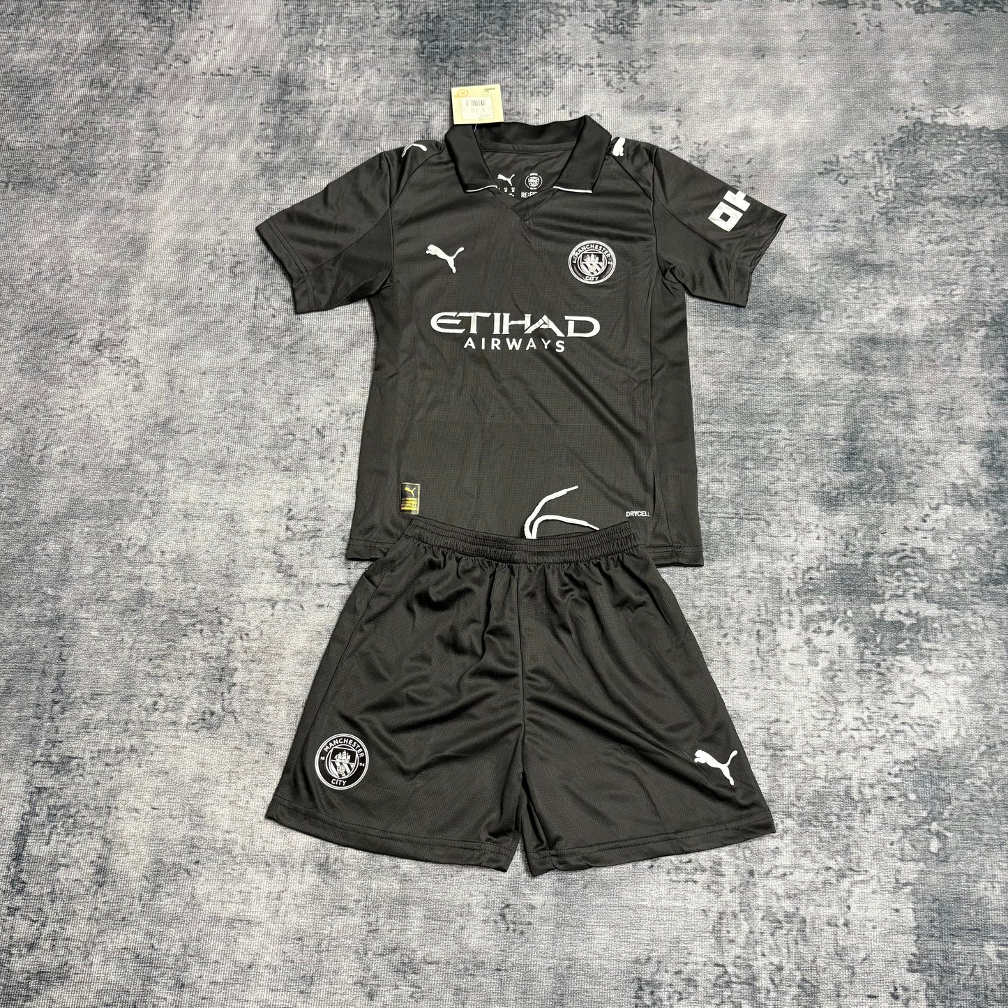 Kit Infantil Manchester City Third 25/26 . - Preto