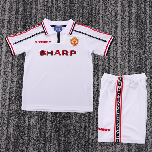 Kit infantil Manchester United Retrô Away 98/99 . - Branco