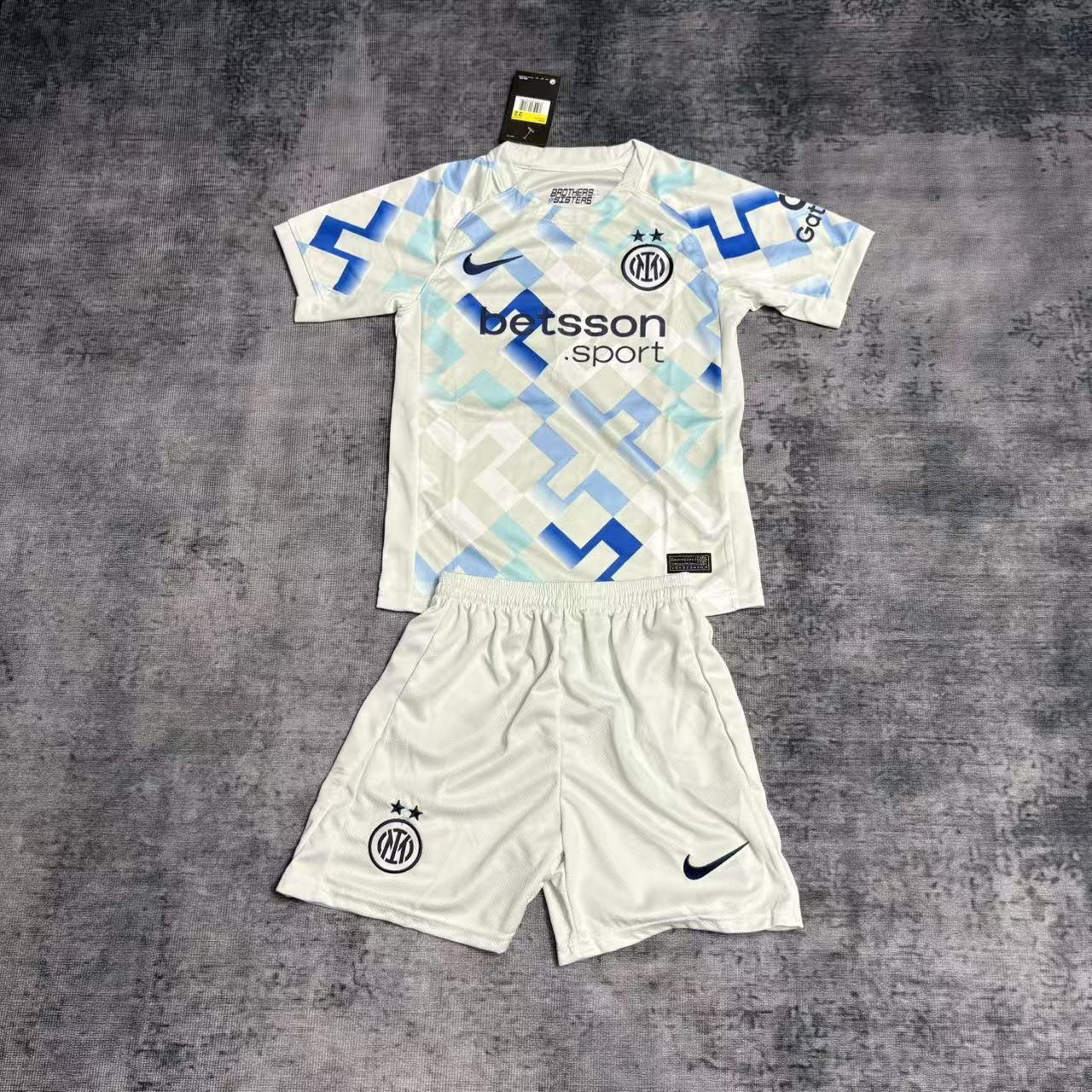 Kit Infantil Inter de Milão Away 25/26 -Branco e Azul