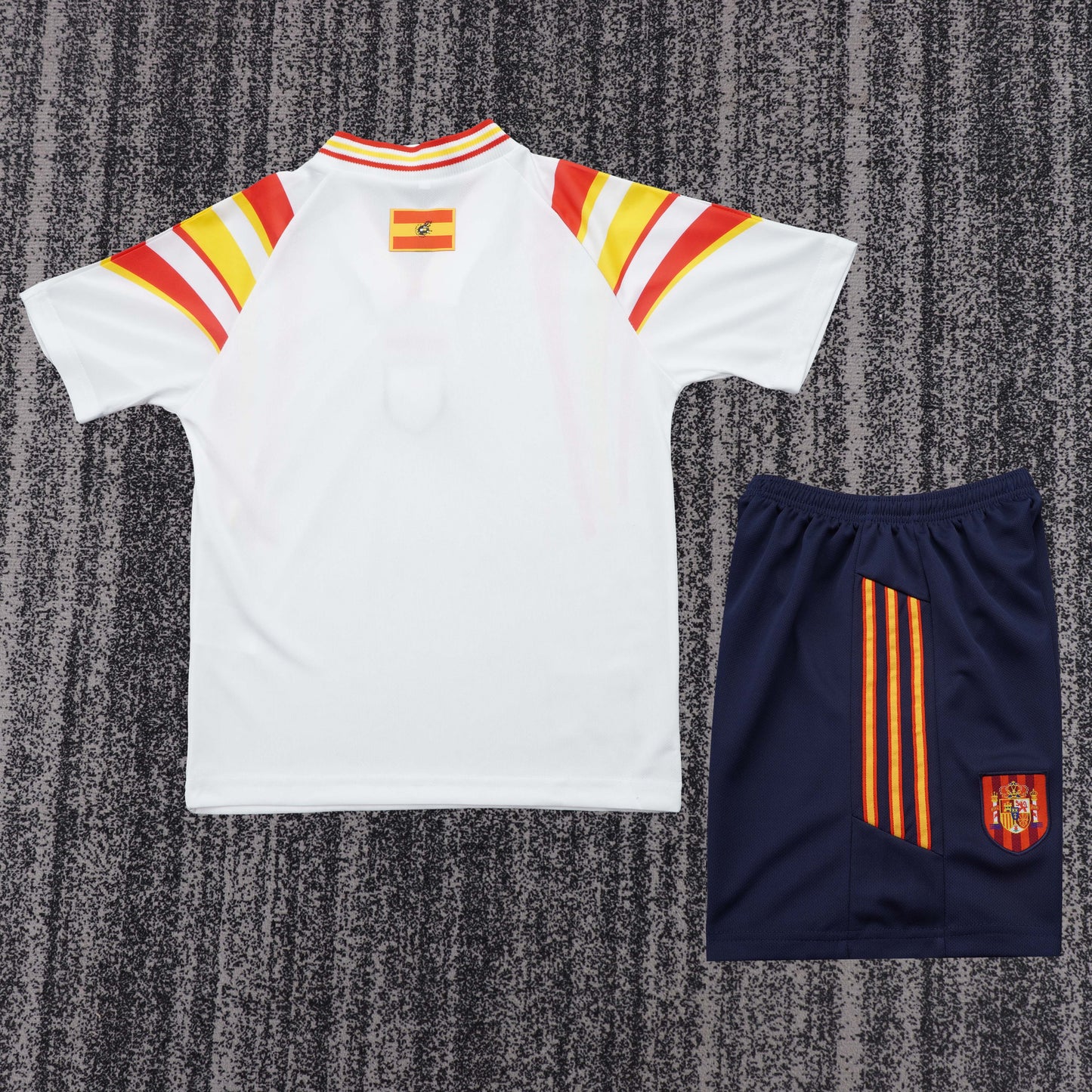 Kit Infantil Espanha Away Retro 1996 - Branco