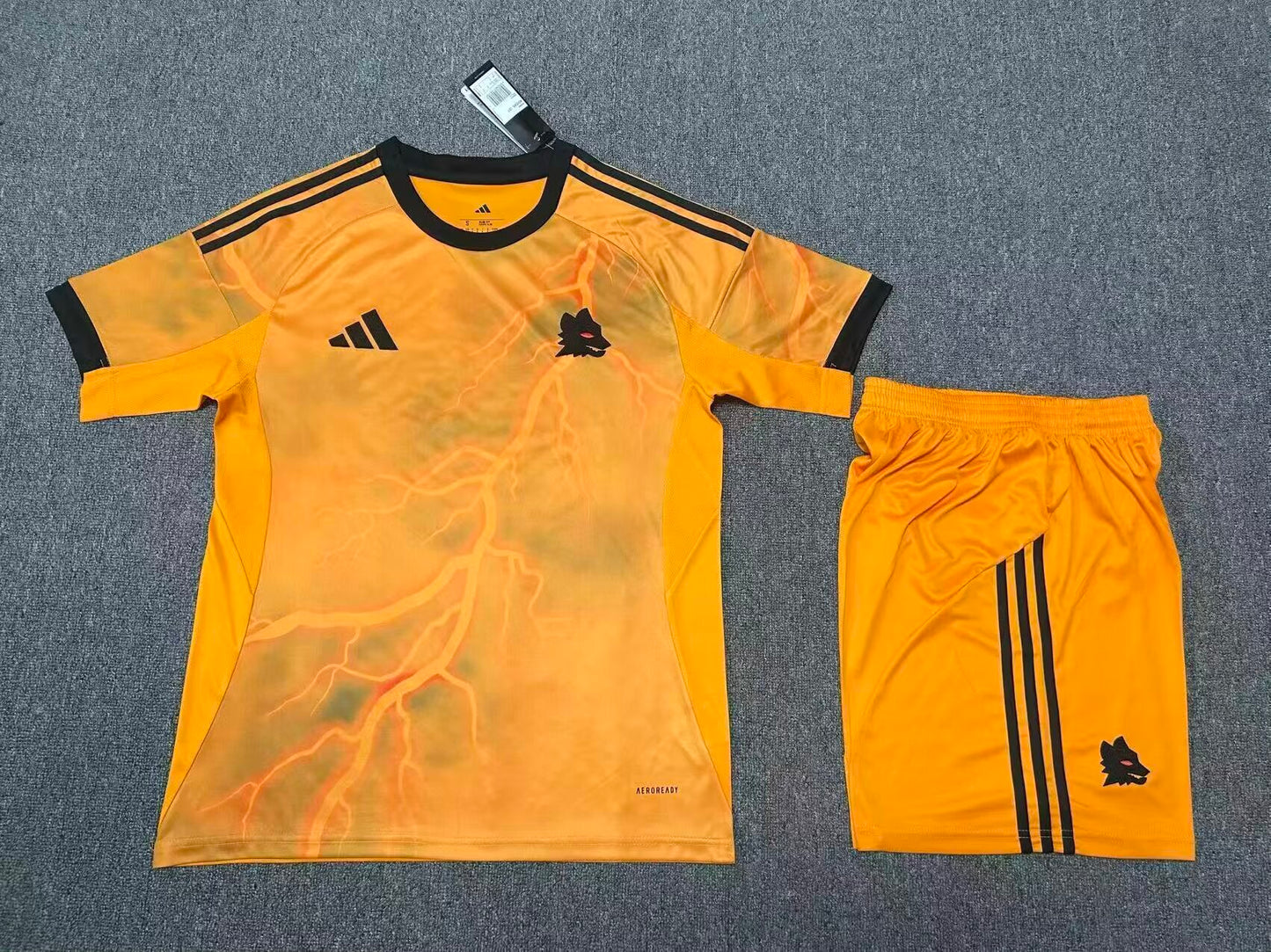 Kit Infantil Roma Away 25/26 . - Laranja