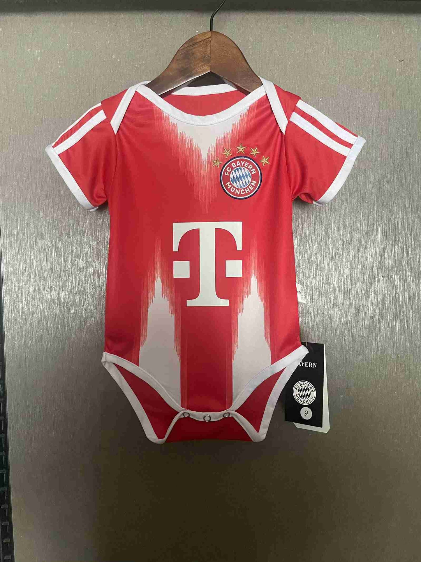 Body Bebê Infantil Bayern De Munique Home 25/26 -Branco e Vermelho