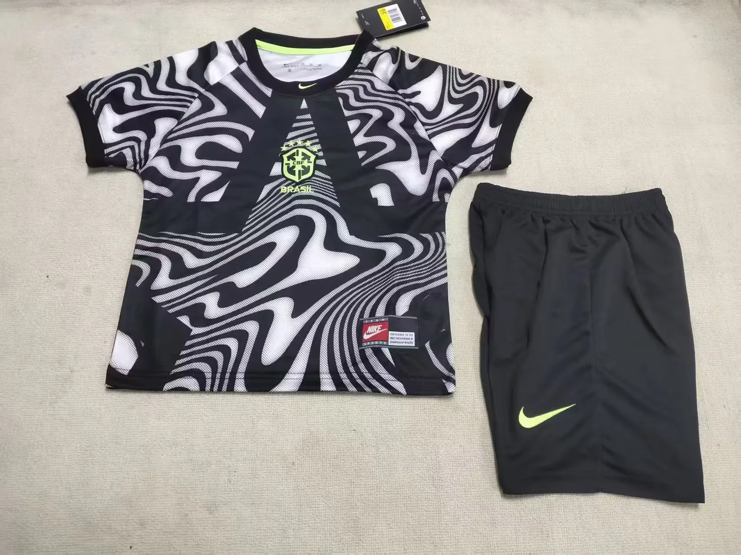 Kit Infantil Brasil Goleiro 26/27 - Cinza