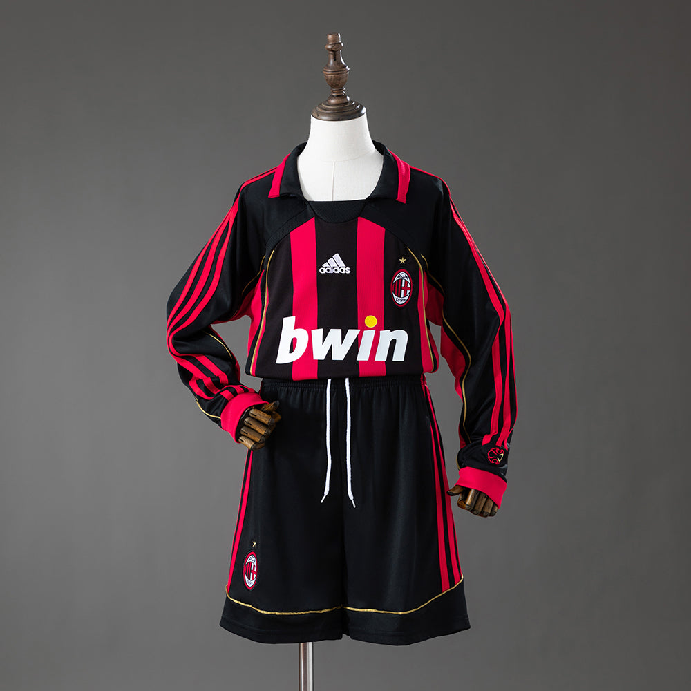 Kit Infantil Milan Home Retrô 06/07 Manga Longa . - Vermelho e Preto
