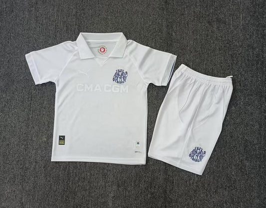 Kit Infantil Olympique De Marseille Edição Especial 24/25 . - Branco