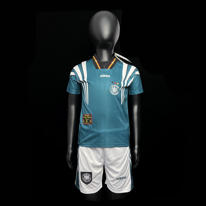 Kit Infantil Alemanha Away Retro 1996 -Verde