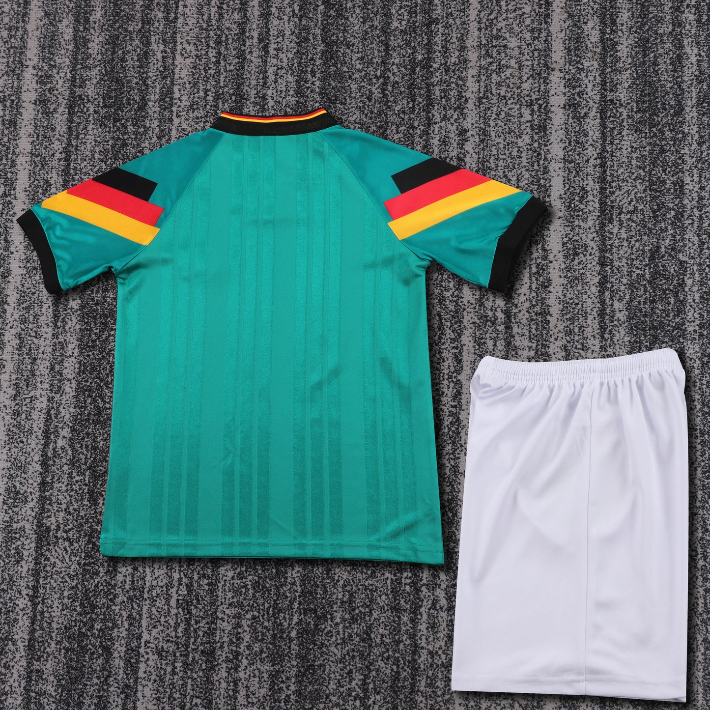 Kit Infantil Alemanha Away Retro 1993 - Verde