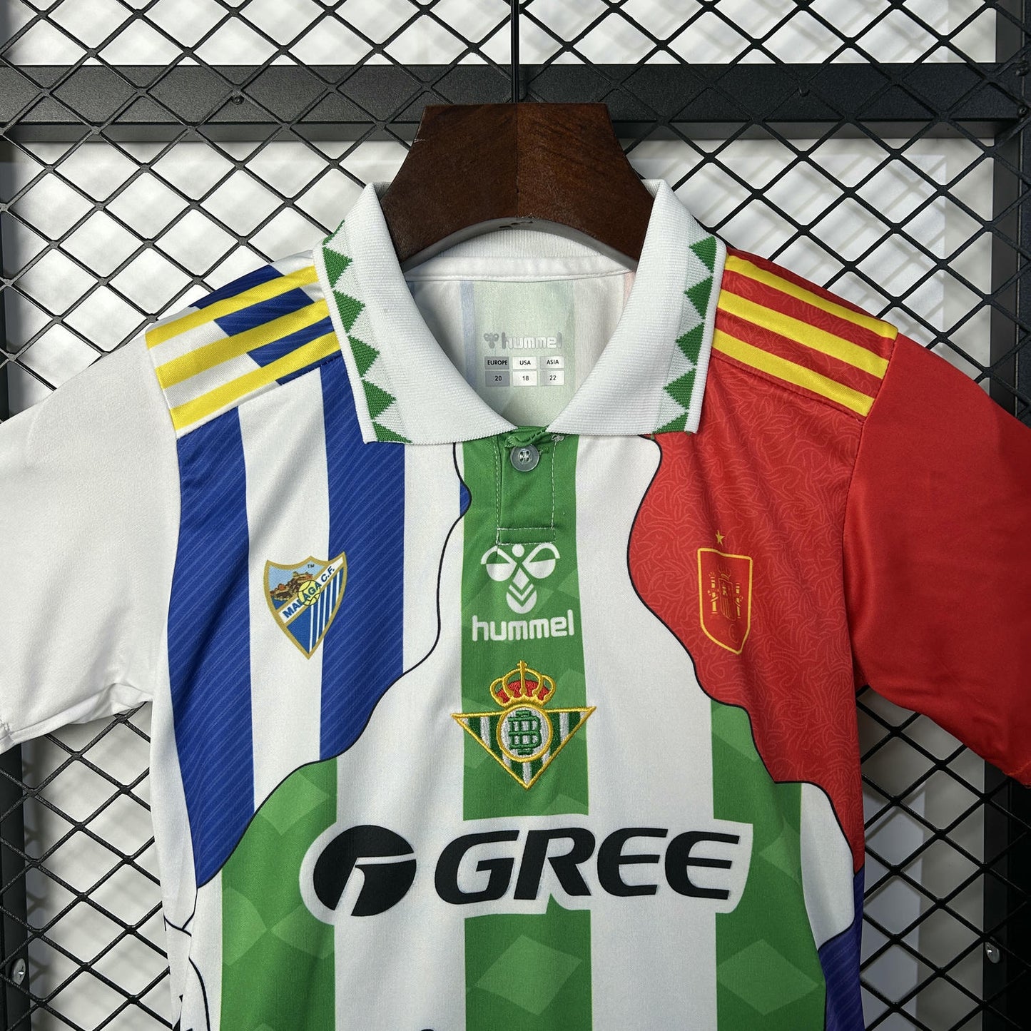 Kit Infantil Real Betis Ediçao Especial 25/26 . Hummel - Colorida