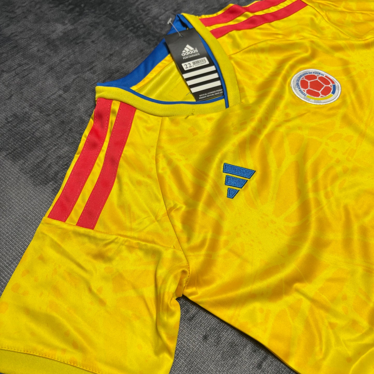 Kit Infantil Colômbia Home 26/27 -Amarela