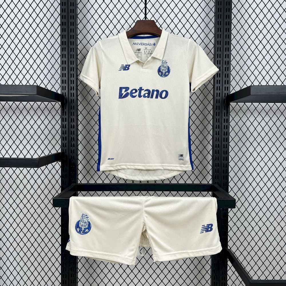 Kit Infantil Porto Third 25/26 . - Bege