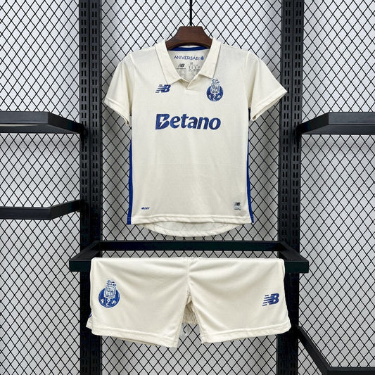 Kit Infantil Porto Third 25/26 . - Bege