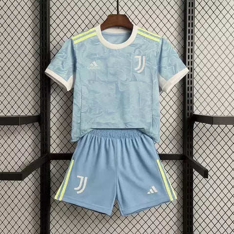 Kit Infantil Juventus Away 25/26 . - Azul Claro
