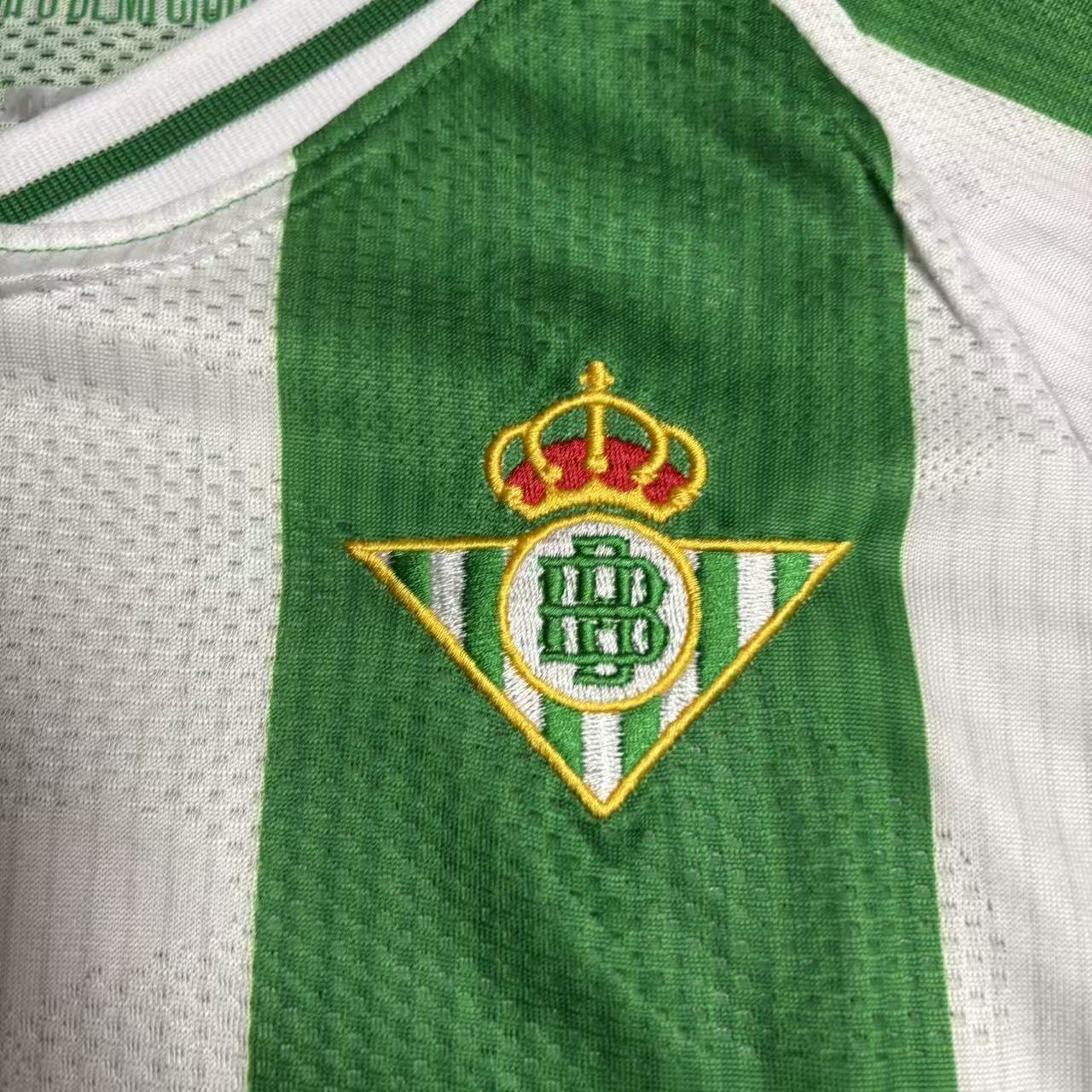 Kit Infantil Real Betis Home 25/26 . Hummel - Verde e Branca
