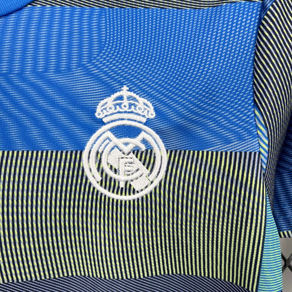 Kit Infantil Real Madrid Pré Jogo 25/26 -Azul