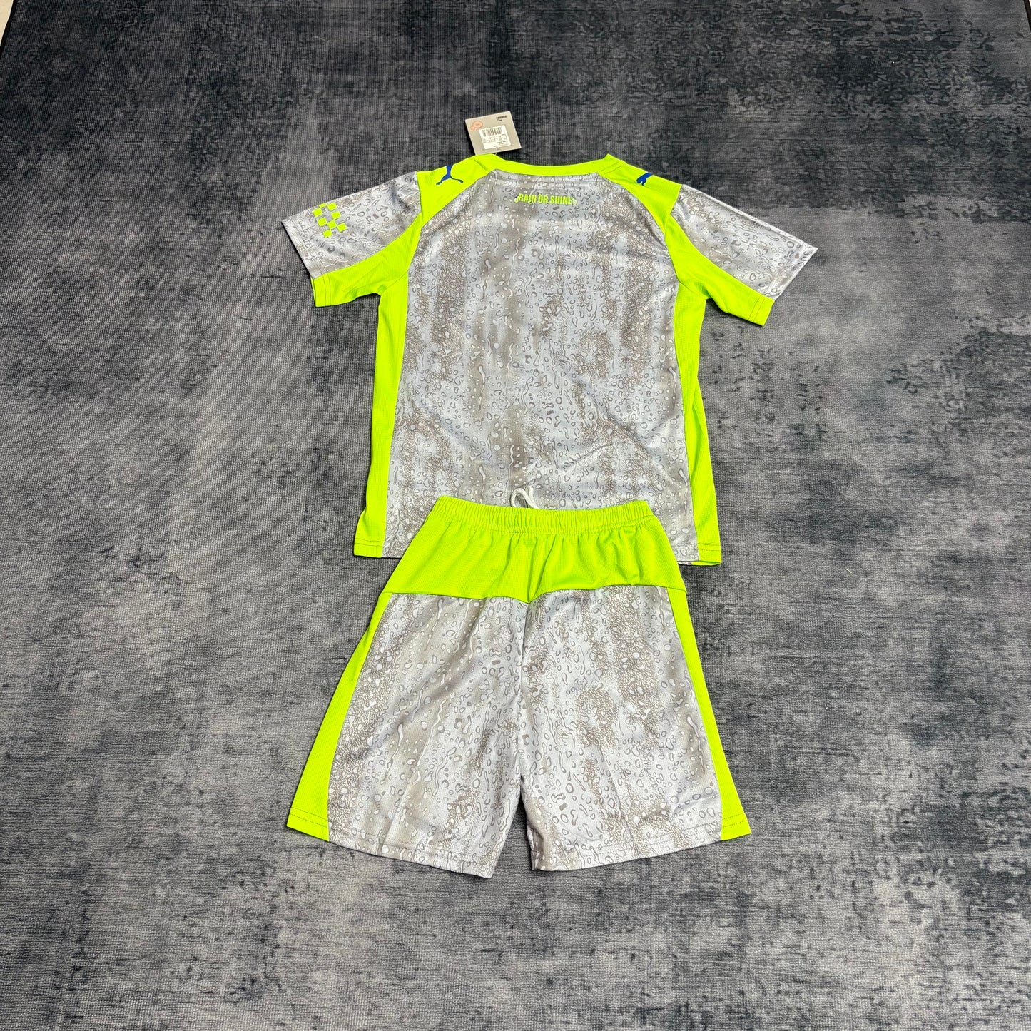 Kit Infantil Manchester City Fourth 25/26 . - Cinza