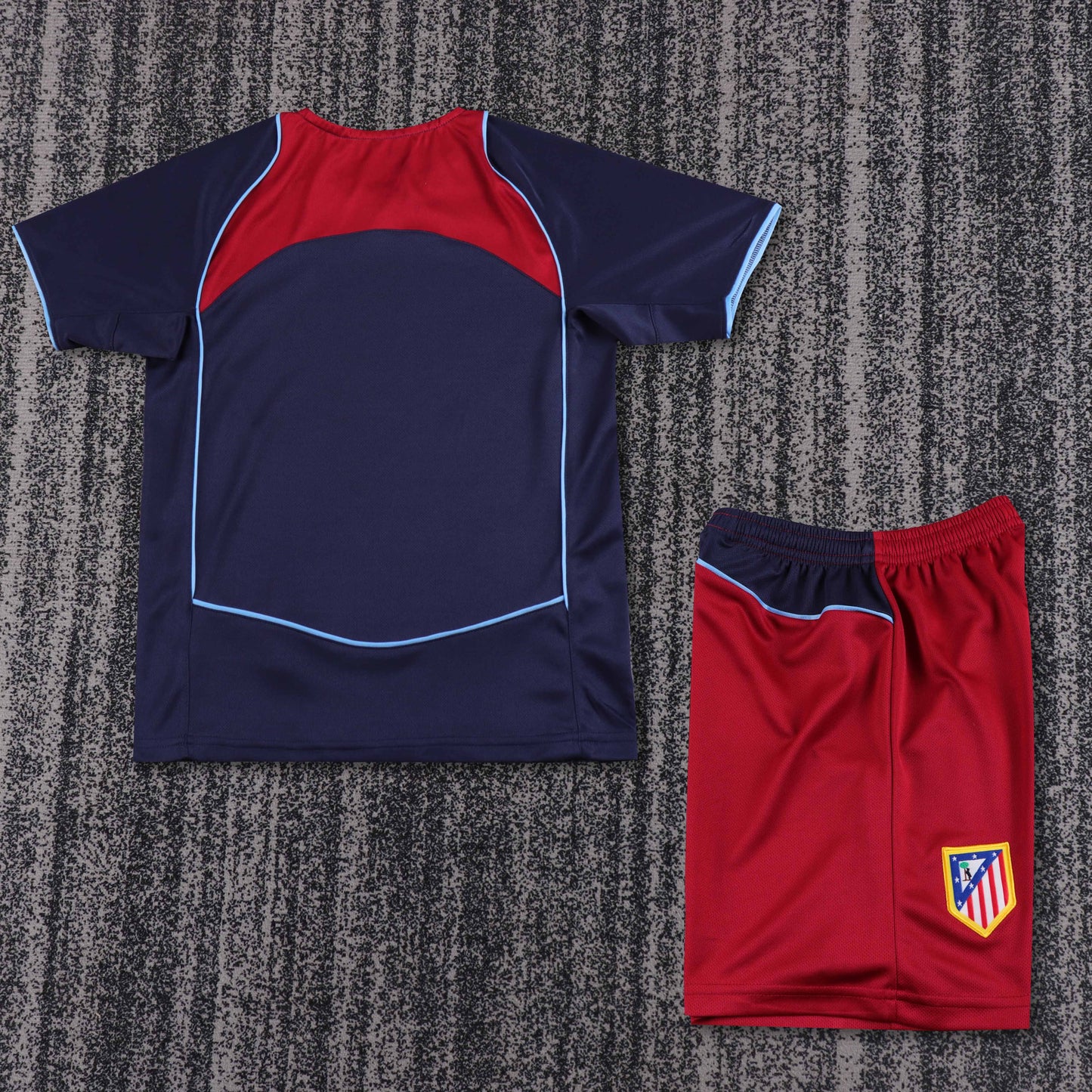 Kit Infantil Ateltico de Madrid Away Retrô 03/04 - Azul Escuro