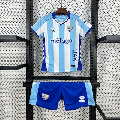 Kit Infantil Malaga Home 25/26 . Hummel - Branco e Azul