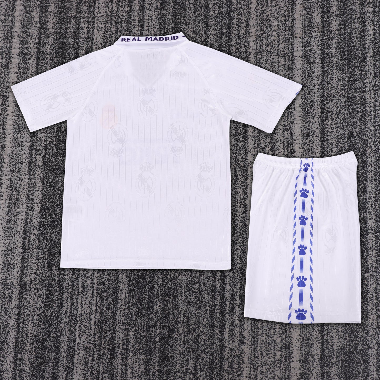 Kit Infantil Real Madrid Home Retrô 96/97 Kelme - Branco
