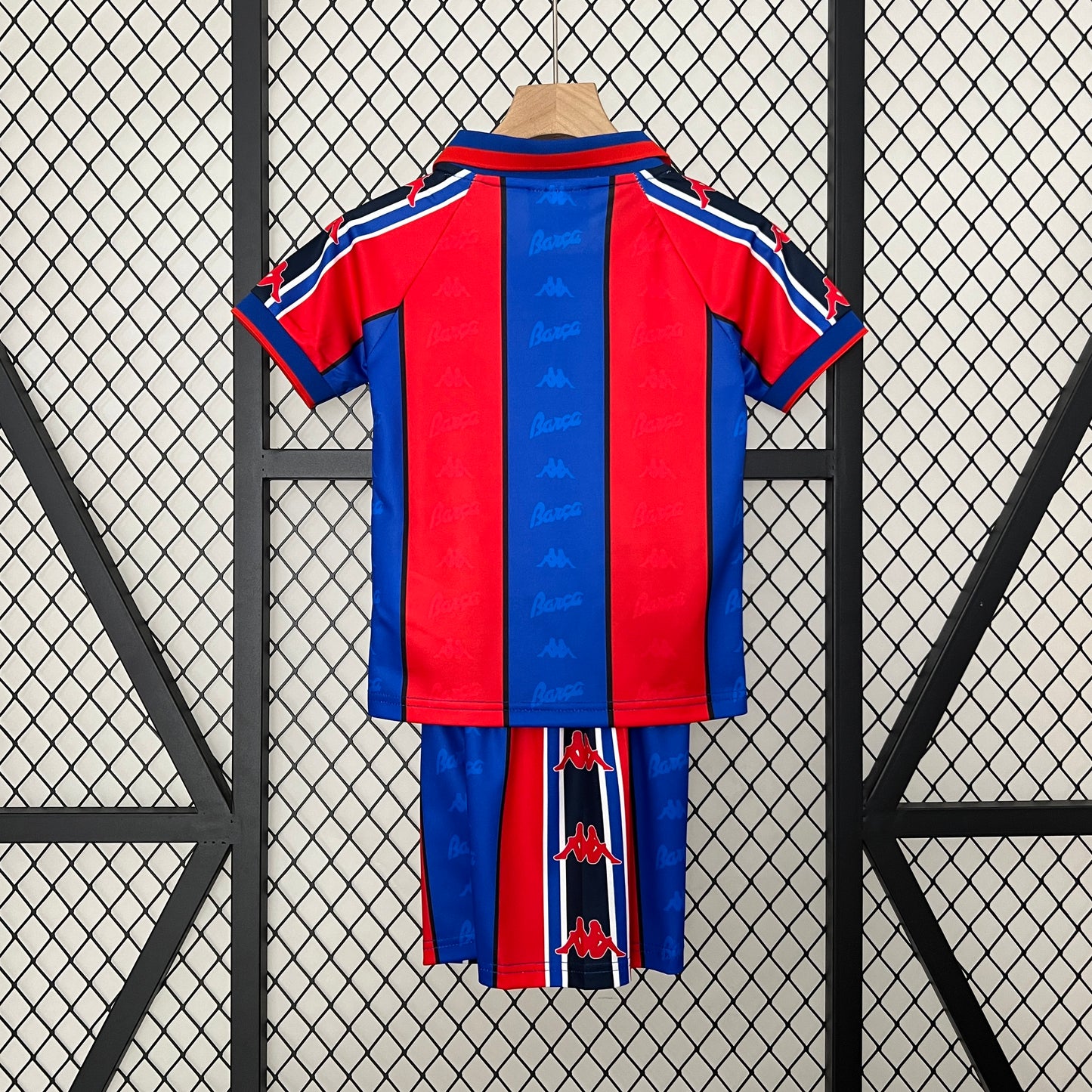 Kit Infantil Barcelona Home Retrô 92/93 - Grená