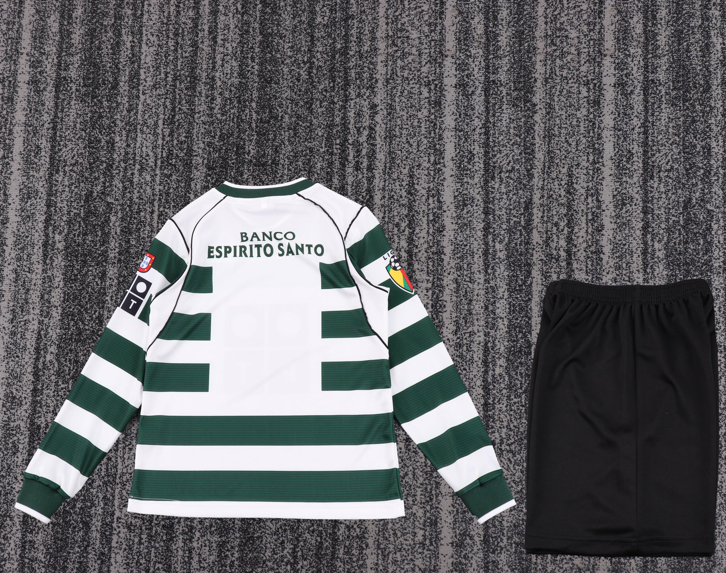 Kit Infantil Sporting Home Retrô 2003 Manga Longa . Reebok - Verde e Branco