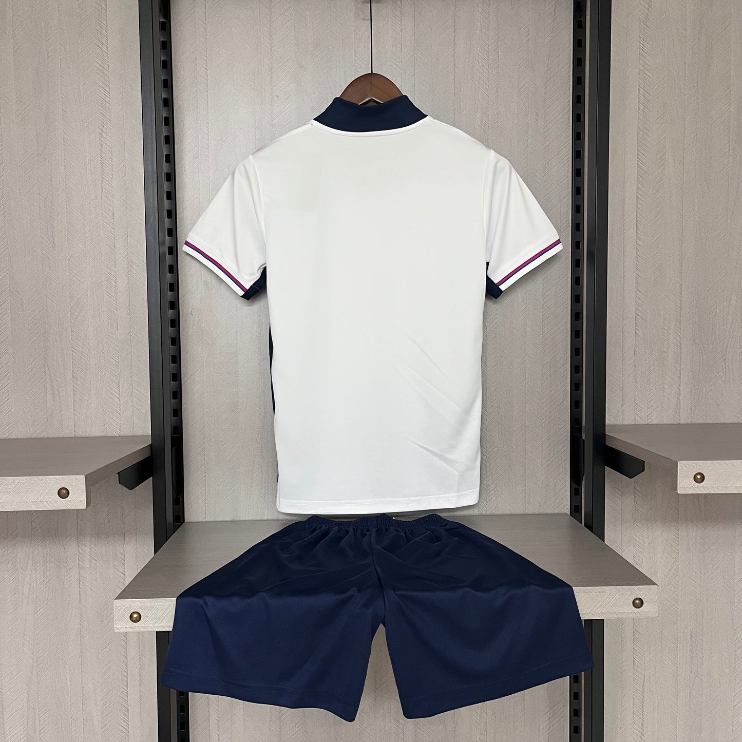 Kit Infantil Inglaterra Home 24/25 -Branco e Azul