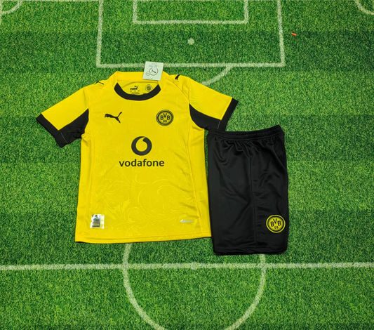 Kit Infantil Borussia Dortmund Home Edição Copas 25/26 - Amarela