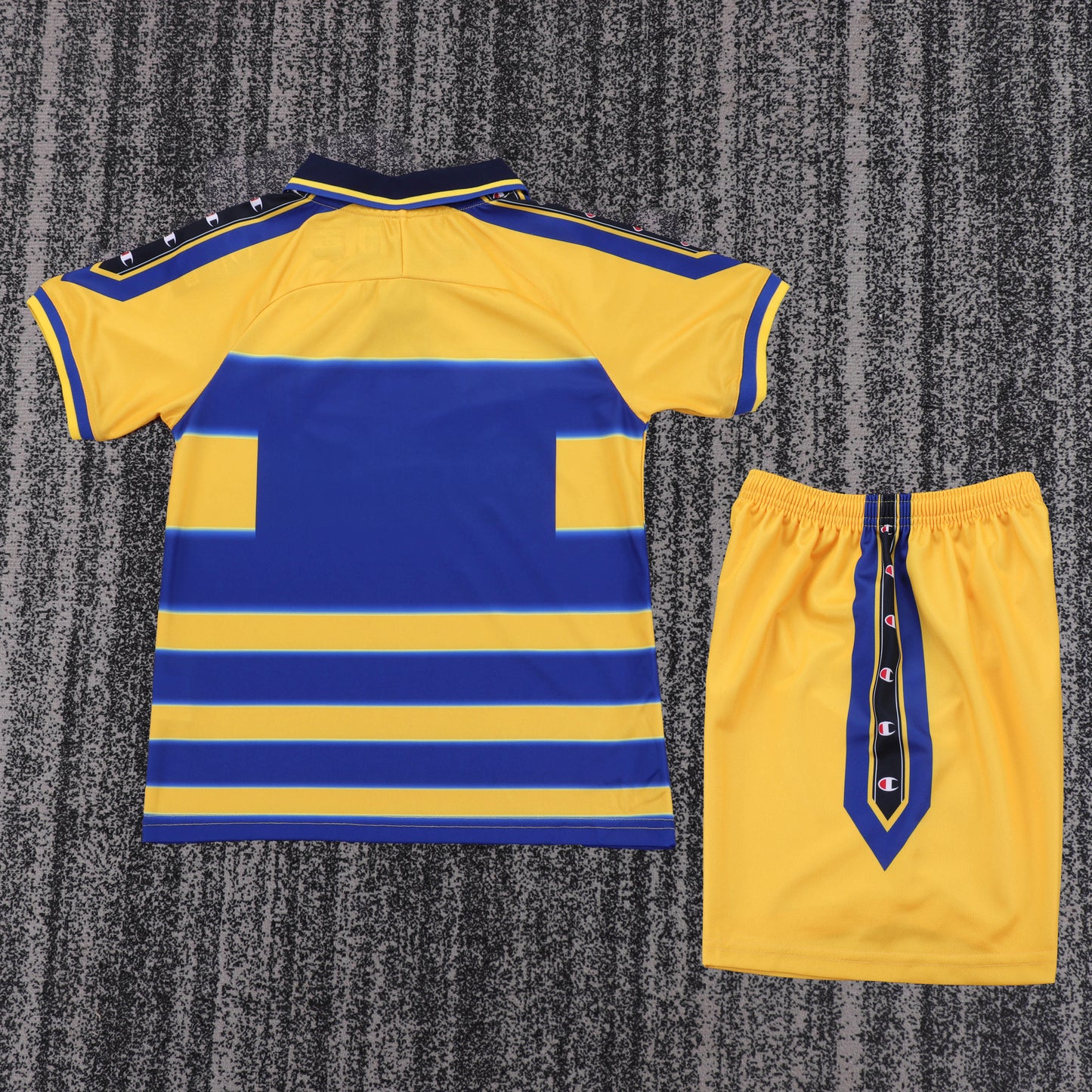 Kit Infantil Parma Home Retrô 99/00 Champion - Amarelo e Azul