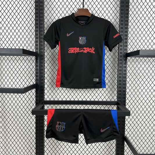 Kit Infantil Barcelona Away Edição Especial Travis Scott 24/25 - Preto