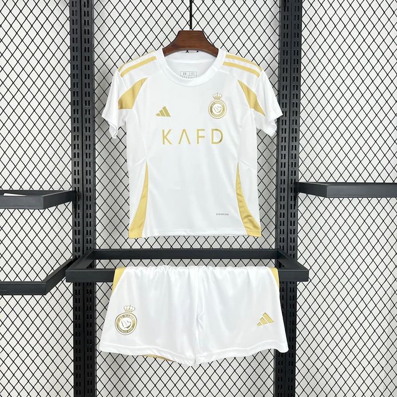 Kit Infantil Al Nassr Third 24/25 -Branca e Dourada