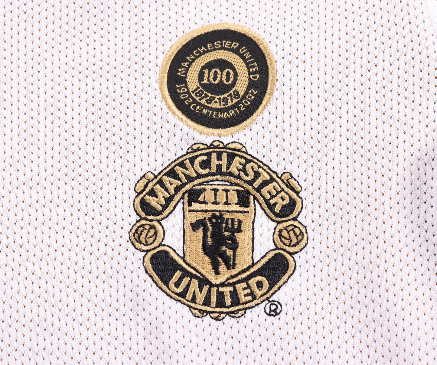 Kit infantil Manchester United Retrô Third 01/02 . - Branco