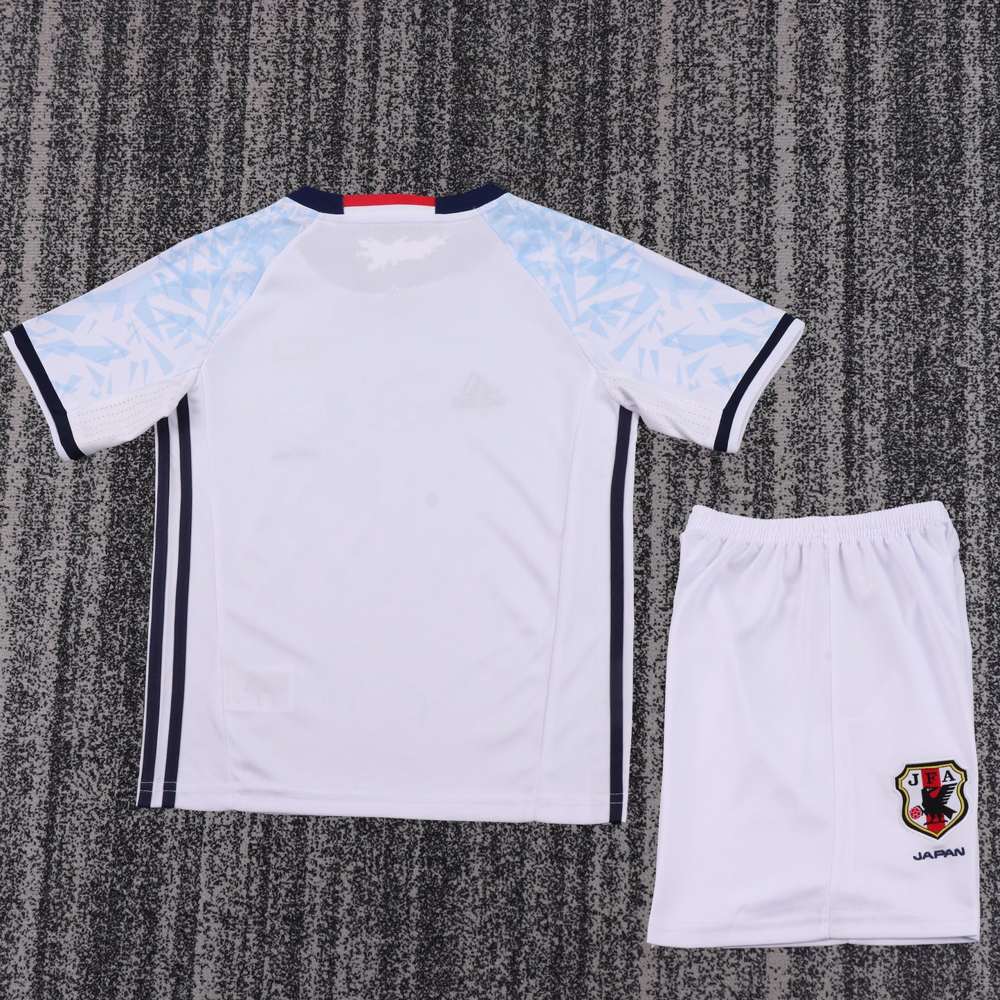 Kit Infantil Japão Away Retro 16/17 -Branco e Azul