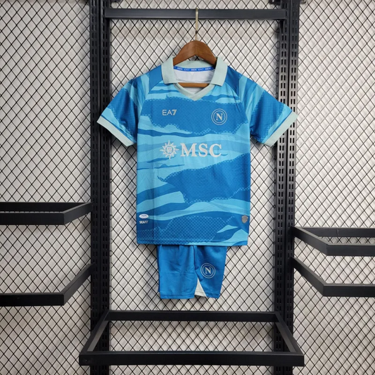 Kit Infantil Napoli Edição Especial 25/26 . EA7 - Azul