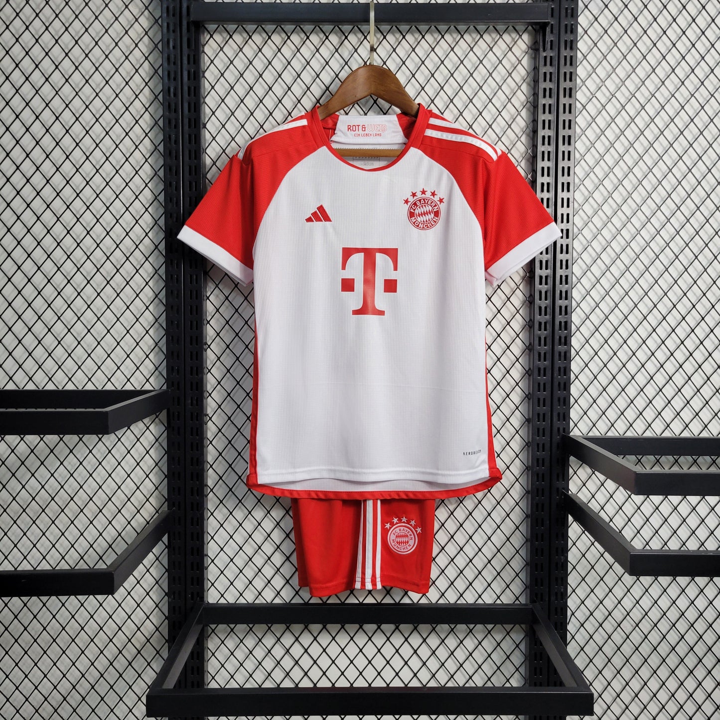 Kit Infantil Bayern München Home 23/24 -Branco